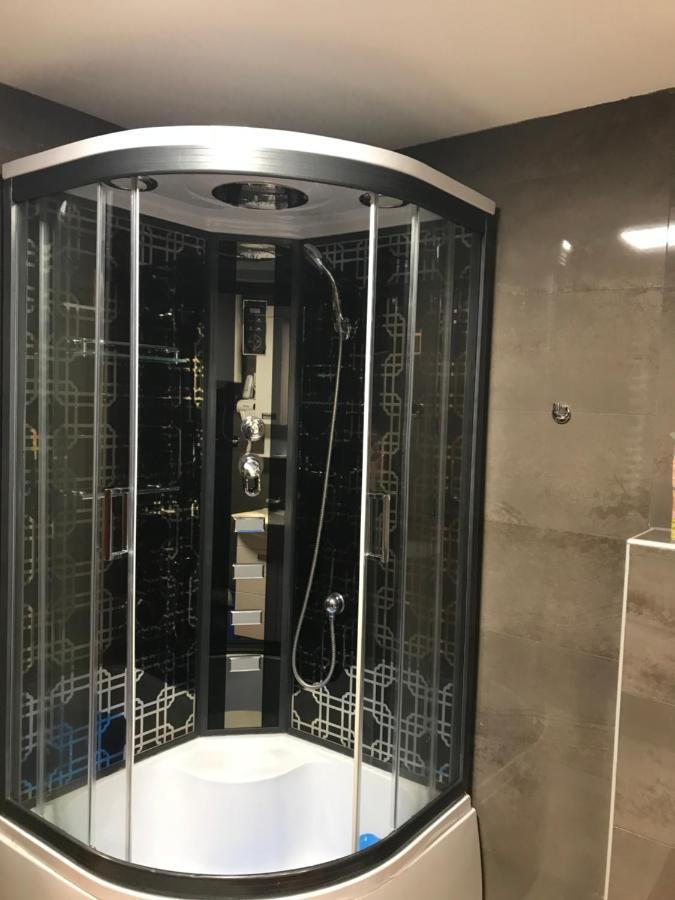 Apartman B3 U Vili Suri 카파오닉 외부 사진