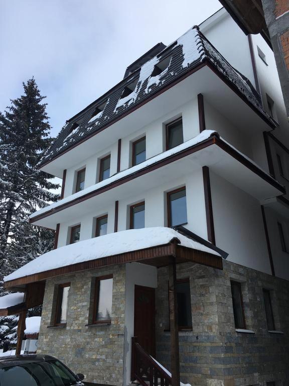 Apartman B3 U Vili Suri 카파오닉 외부 사진